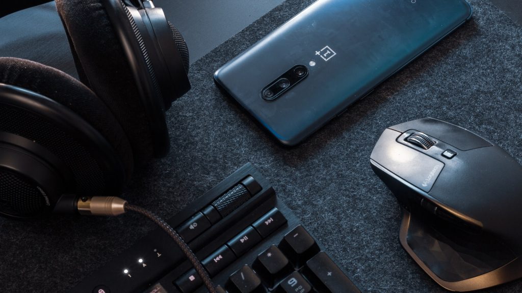 Phone with Mobile Legends: Bang Bang